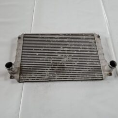 Interkūleris priekš TOYOTA AVENSIS 2007