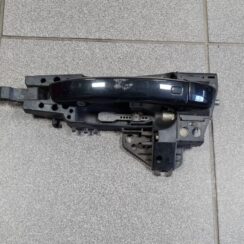 Priekšējāis kreisais durvju rokturis priekš AUDI A7 2011 SPORTBACK