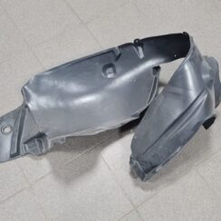 Priekšējais kreisais paspārns priekš Nissan Note (E11) 2006-2012