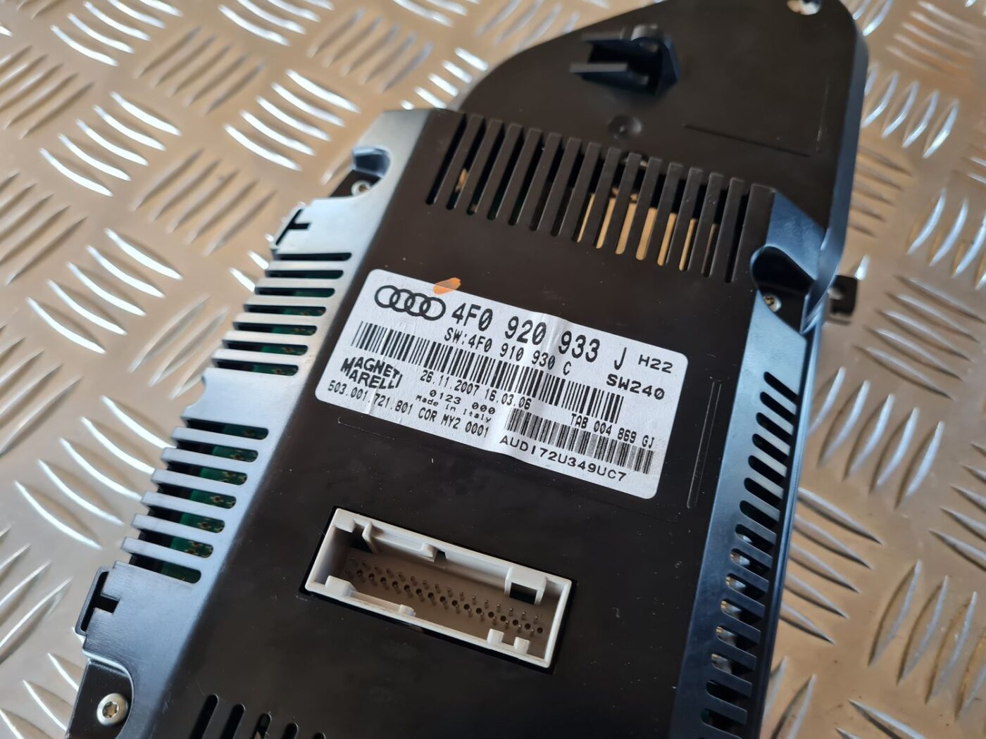 Spidometrs priekš AUDI A6 2008 3 Spidometrs priekš AUDI A6 2008