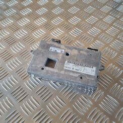 Multimēdijas vadības bloks priekš AUDI A6 2008