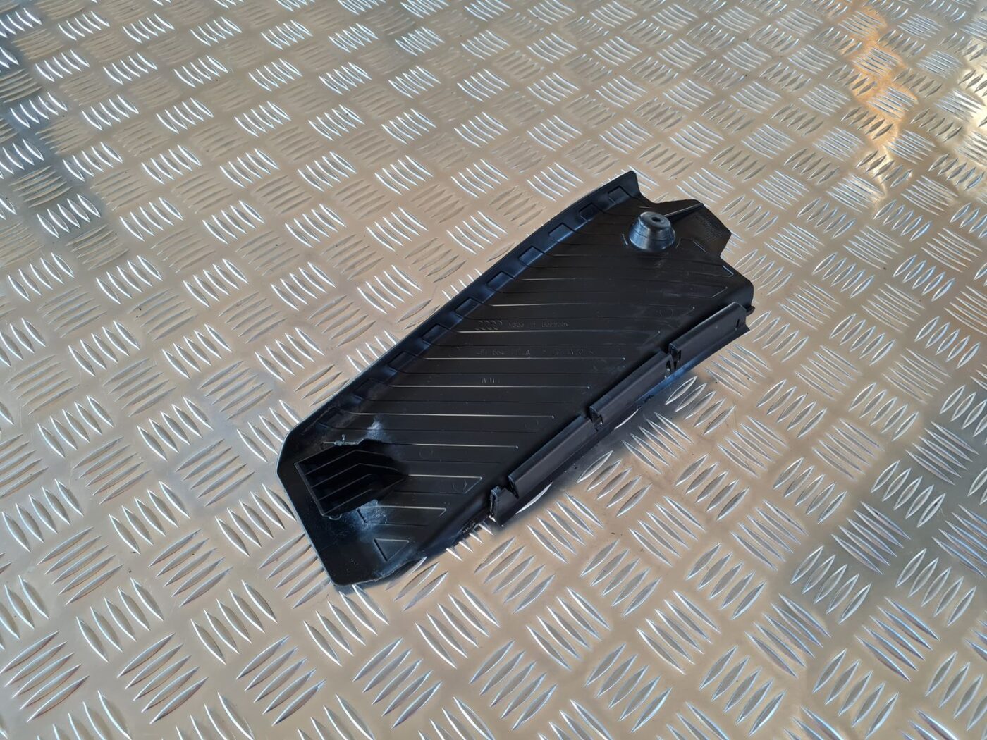 Kāju balsta pedālis priekš AUDI A6 2008