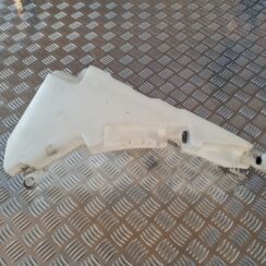 Mazgātāja šķidruma tvertne priekš AUDI A6 2008