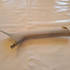 Priekšējas salona statnes apdare priekš AUDI A6 2008