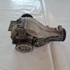 Aizmugurējais reduktors priekš AUDI A6 2008