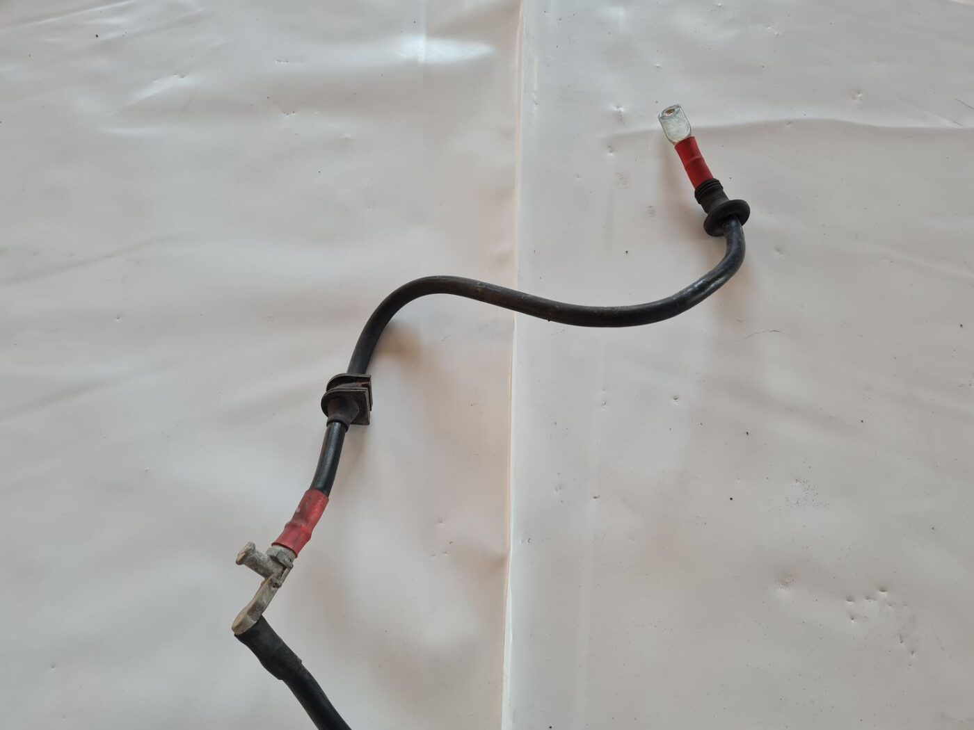 Startera un ģeneratora vads priekš AUDI A6 2008 2 Startera un ģeneratora vads priekš AUDI A6 2008