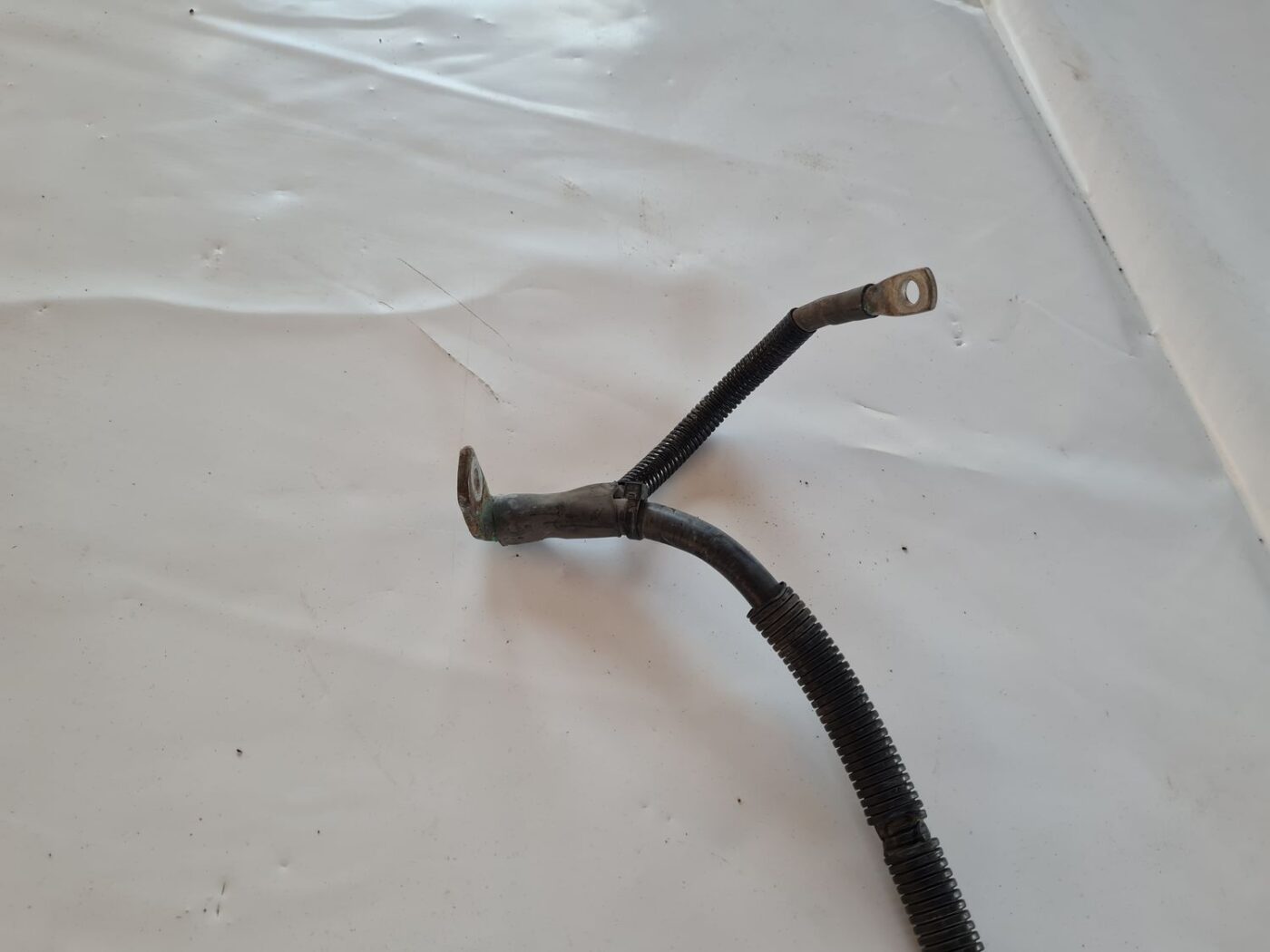 Startera un ģeneratora vads priekš AUDI A6 2008 3 Startera un ģeneratora vads priekš AUDI A6 2008