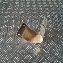 Pusass aizsargs priekš VW GOLF IV 1999