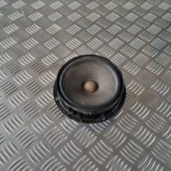 Durvju skaļrunis, apakšā priekš VW GOLF IV 1999