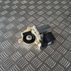 Elektrisko stiklu motors priekš VW GOLF IV 1999