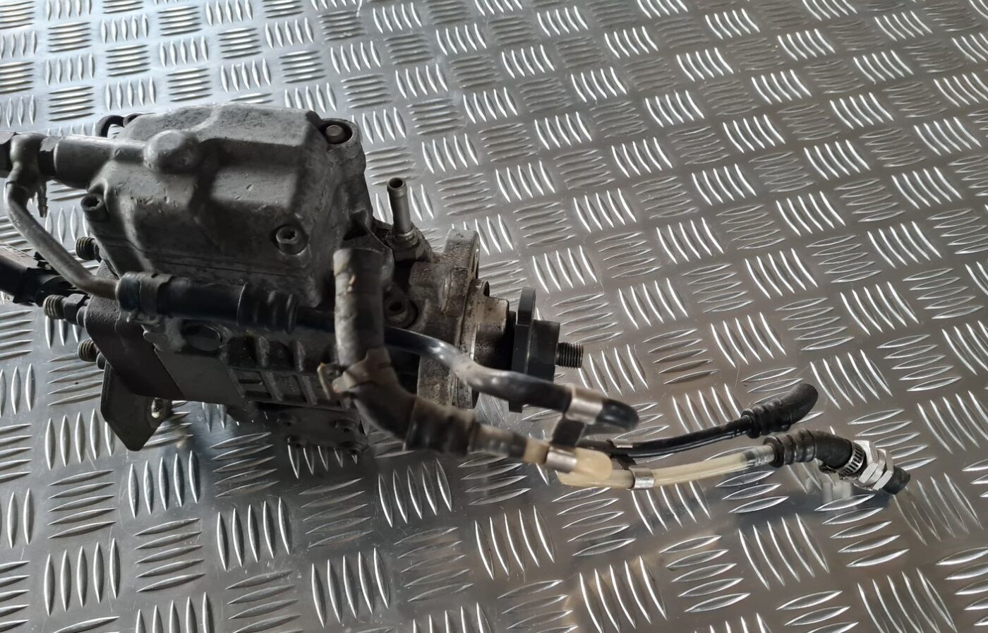 Augstspiediena degvielas sūknis priekš VW GOLF IV 1999