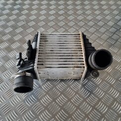 Interkūleris priekš VW GOLF IV 1999