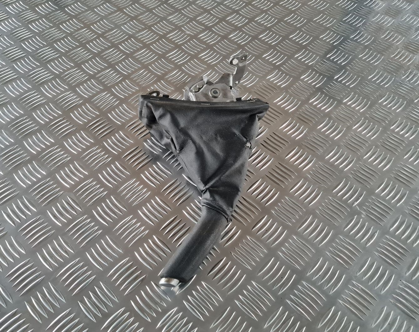 Stāvbremzes svira priekš OPEL MERIVA 2004 5 Stāvbremzes svira priekš OPEL MERIVA 2004