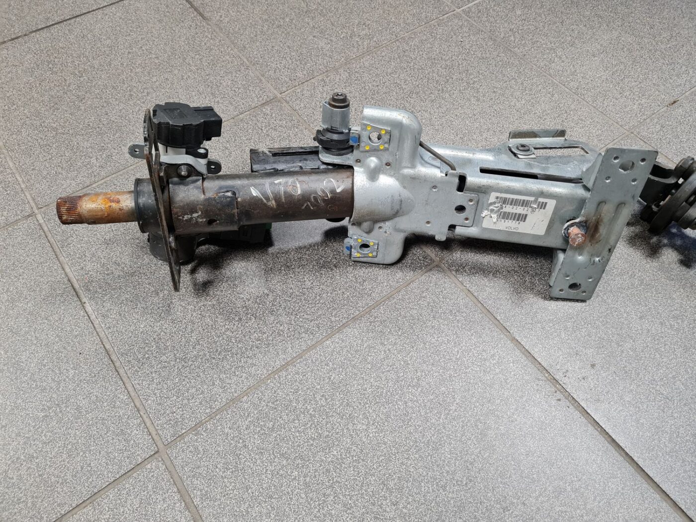 Stūres statne priekš VOLVO V70 2002 SILVER