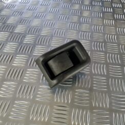 Pārsega atveršanas rokturis salonā priekš VOLVO S80 2007 Black