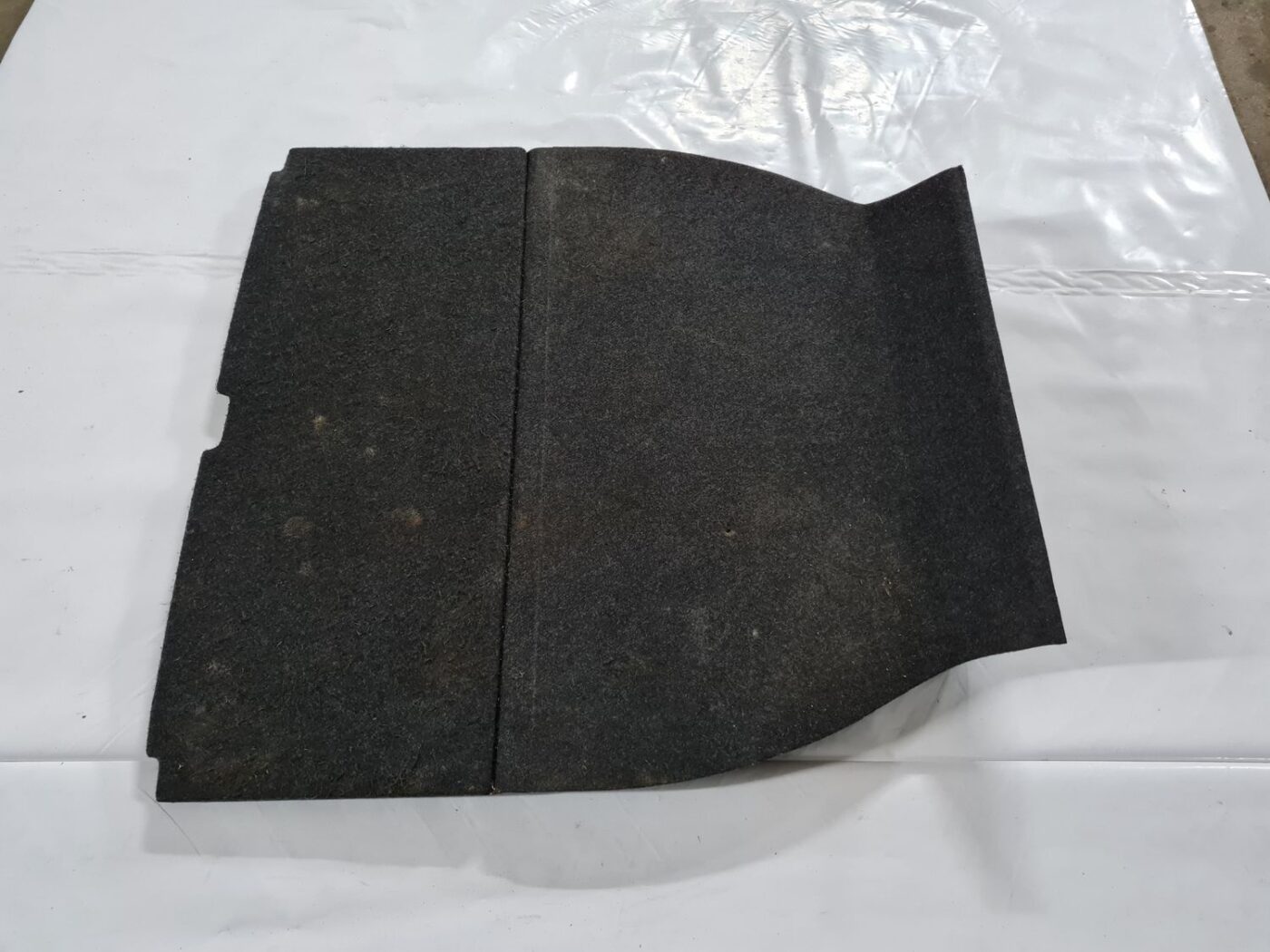 Bagāžnieka grīda priekš VOLVO S80 2007 Black