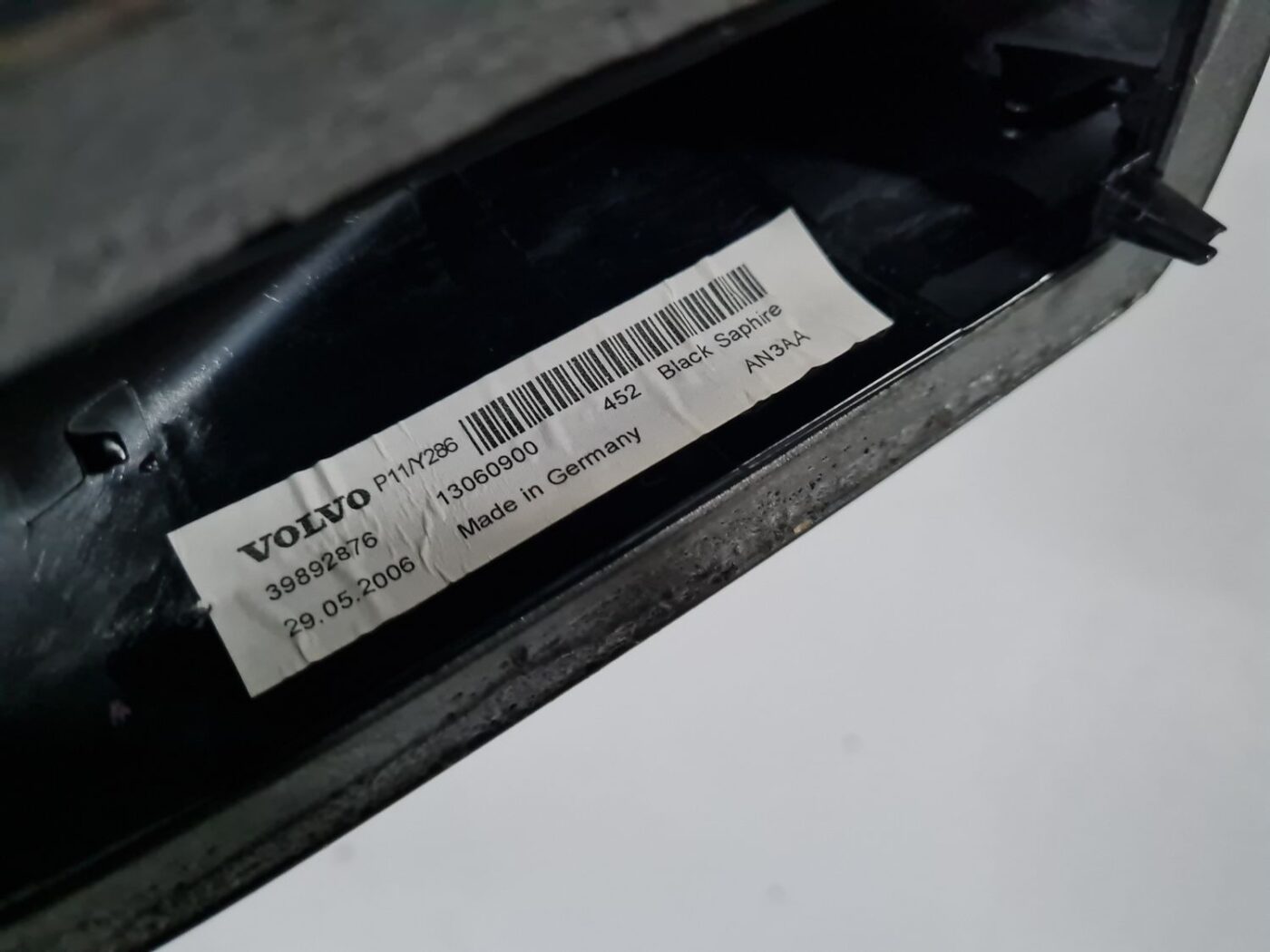 Jumta antenas korpuss priekš VOLVO S80 2007 Black 3 Jumta antenas korpuss priekš VOLVO S80 2007 Black
