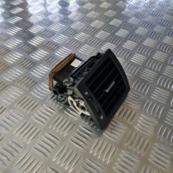 Mērinstrumentu paneļa gaisa vads, pa kreisi priekš TOYOTA AVENSIS 2010