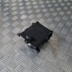 Krūzes turētājs priekš TOYOTA AVENSIS 2010