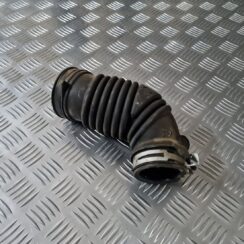 Gaisa filtra korpusa caurule priekš TOYOTA AVENSIS 2010