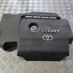 Dzinēja dekoratīvais vāks priekš TOYOTA AVENSIS 2010