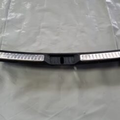 Bagažnieka nodalījuma sliekšņa uzlika priekš TOYOTA AVENSIS 2010