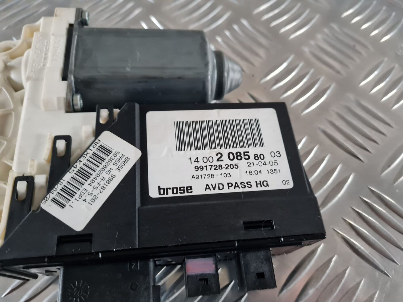 Elektrisko stiklu motors priekš CITROEN C8 2005 2 Elektrisko stiklu motors priekš CITROEN C8 2005