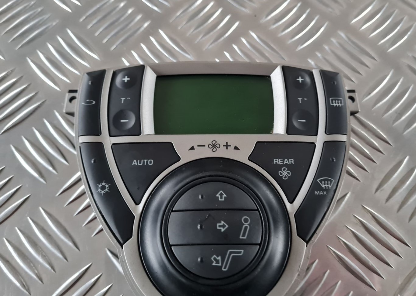 Klimata kontroles bloks priekš CITROEN C8 2005