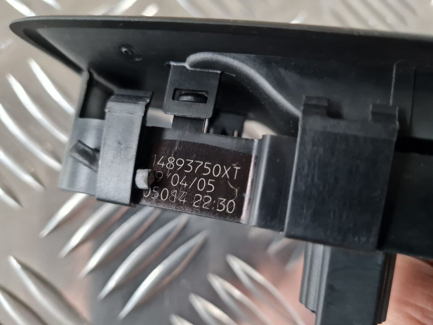 Stikla pacelšanas poga priekš CITROEN C8 2005 3 Stikla pacelšanas poga priekš CITROEN C8 2005