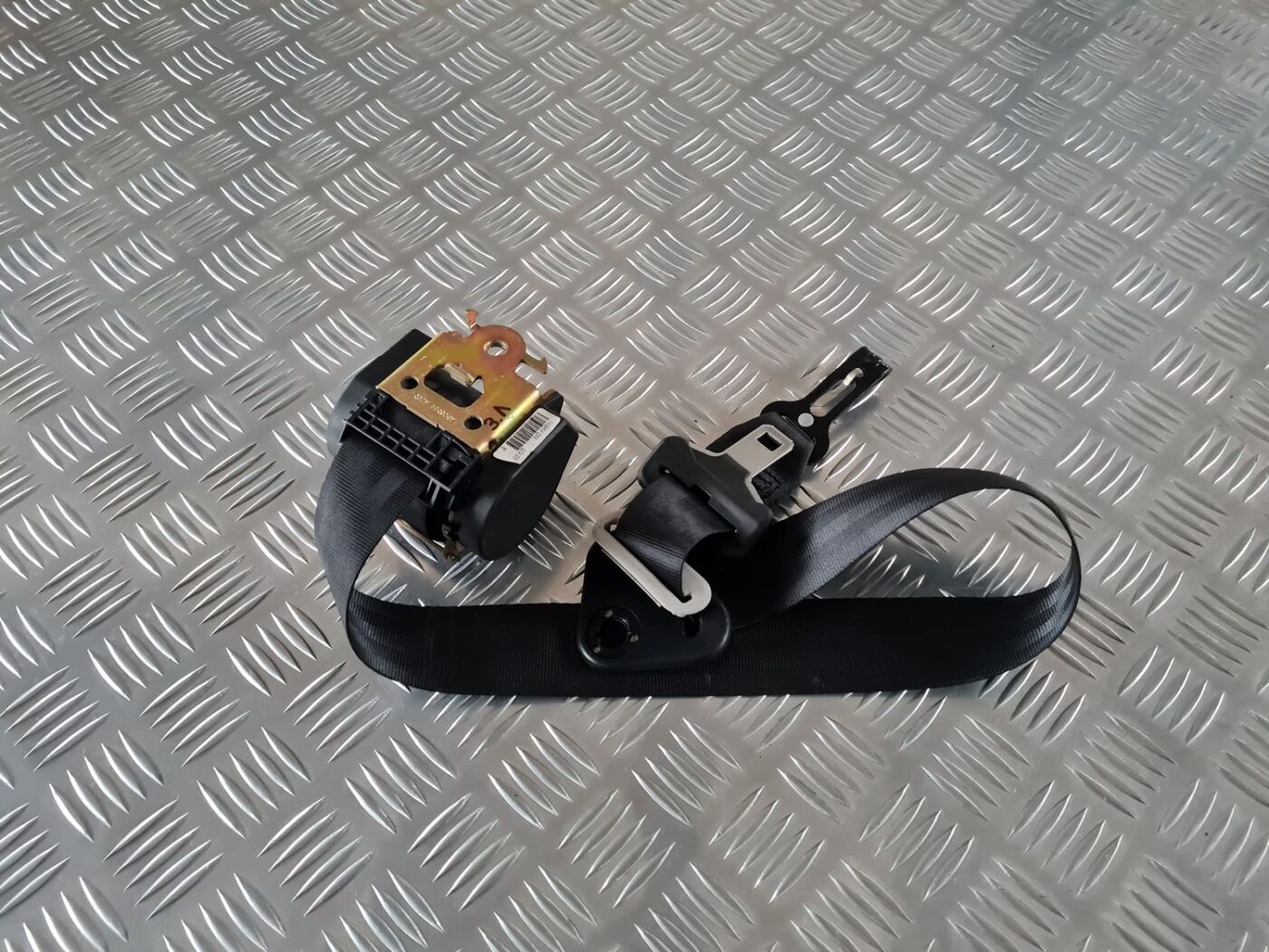 Aizmugurējā kreisa drošības josta priekš CITROEN C8 2005