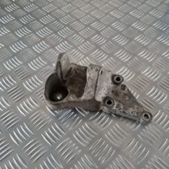 Dzinēja kronšteins priekš CITROEN C8 2005