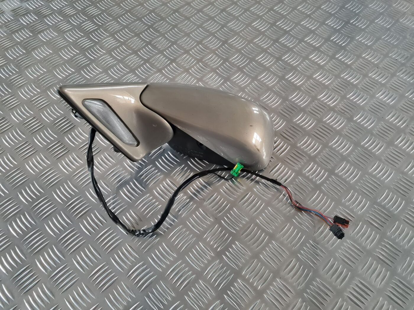 Ārējais spogulis, pa kreisi priekš CITROEN C8 2005