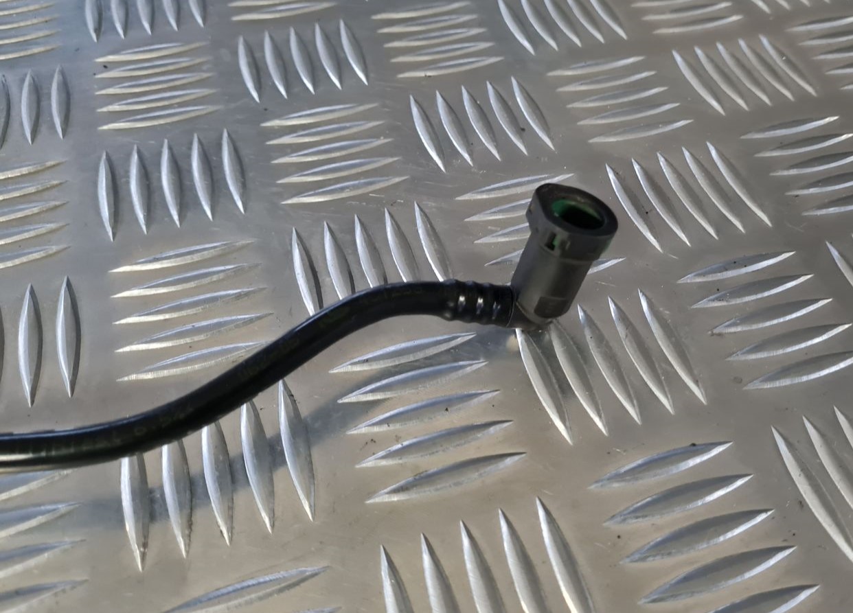 Degvielas caurule priekš CITROEN C8 2005 3 Degvielas caurule priekš CITROEN C8 2005