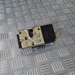 Priekšējo labo durvju slēdzene priekš CITROEN C8 2005