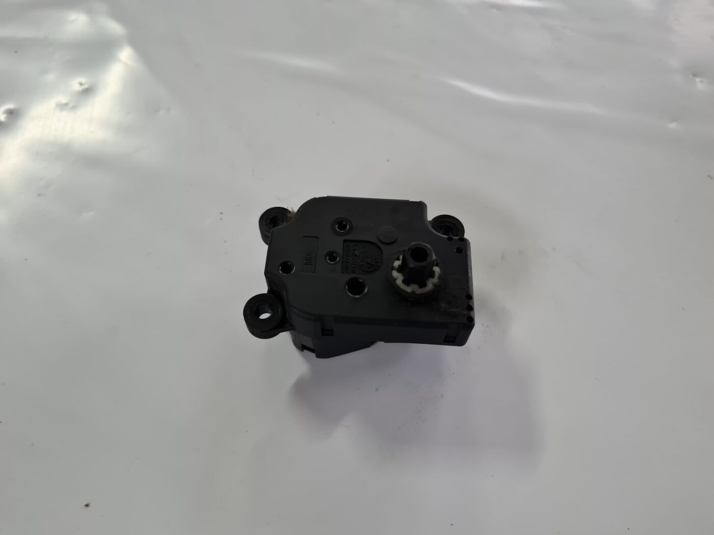 Apsildes sistēmas aktuators priekš CITROEN C8 2005