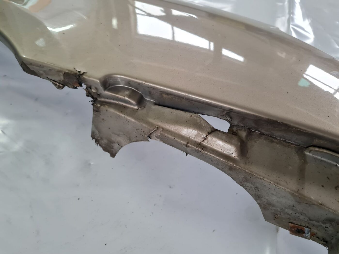 Priekšējais labais spārns priekš CITROEN C8 2005 5 Priekšējais labais spārns priekš CITROEN C8 2005