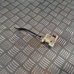 Degvielas tvertnes vāka slēdzene priekš OPEL INSIGNIA 2016