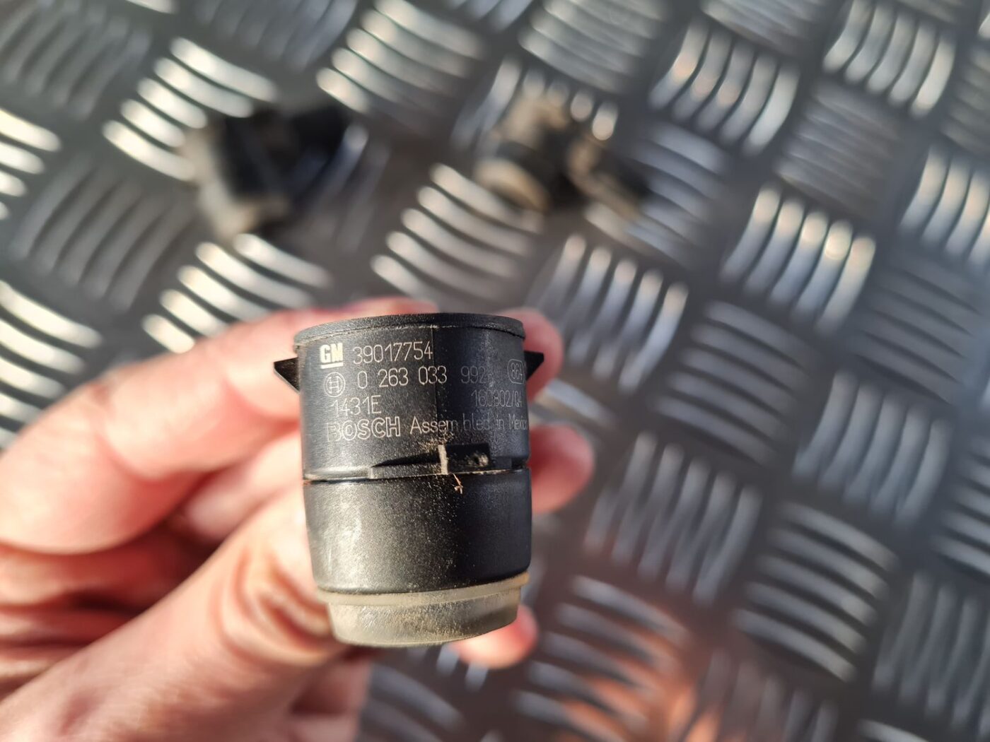 Parkošanās devējs priekš OPEL INSIGNIA 2016 3 Parkošanās devējs priekš OPEL INSIGNIA 2016