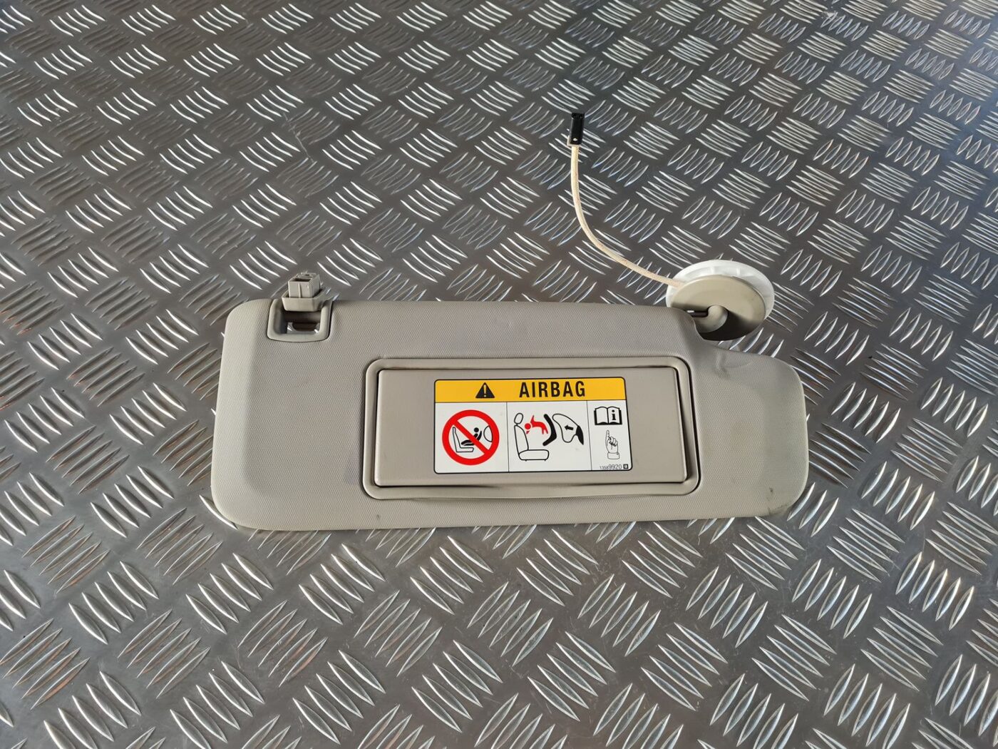 Saules aizsargs priekš OPEL INSIGNIA 2016 1 Saules aizsargs priekš OPEL INSIGNIA 2016