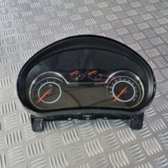 Spidometrs priekš OPEL INSIGNIA 2016