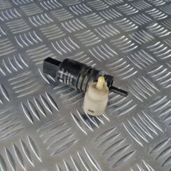 Mazgātāja šķidruma sūknis priekš OPEL INSIGNIA 2016