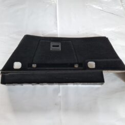 Bagāžnieka nodalījuma sānu apdare priekš OPEL INSIGNIA 2016