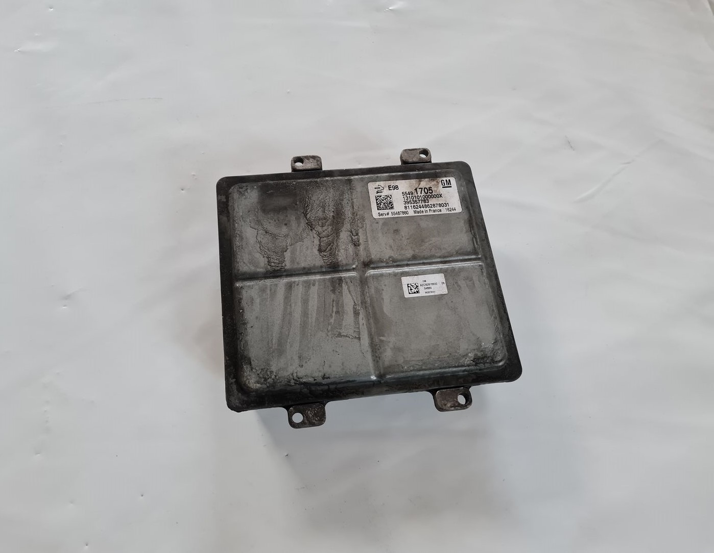 Dzinēja vadības bloks priekš OPEL INSIGNIA 2016 4 Dzinēja vadības bloks priekš OPEL INSIGNIA 2016