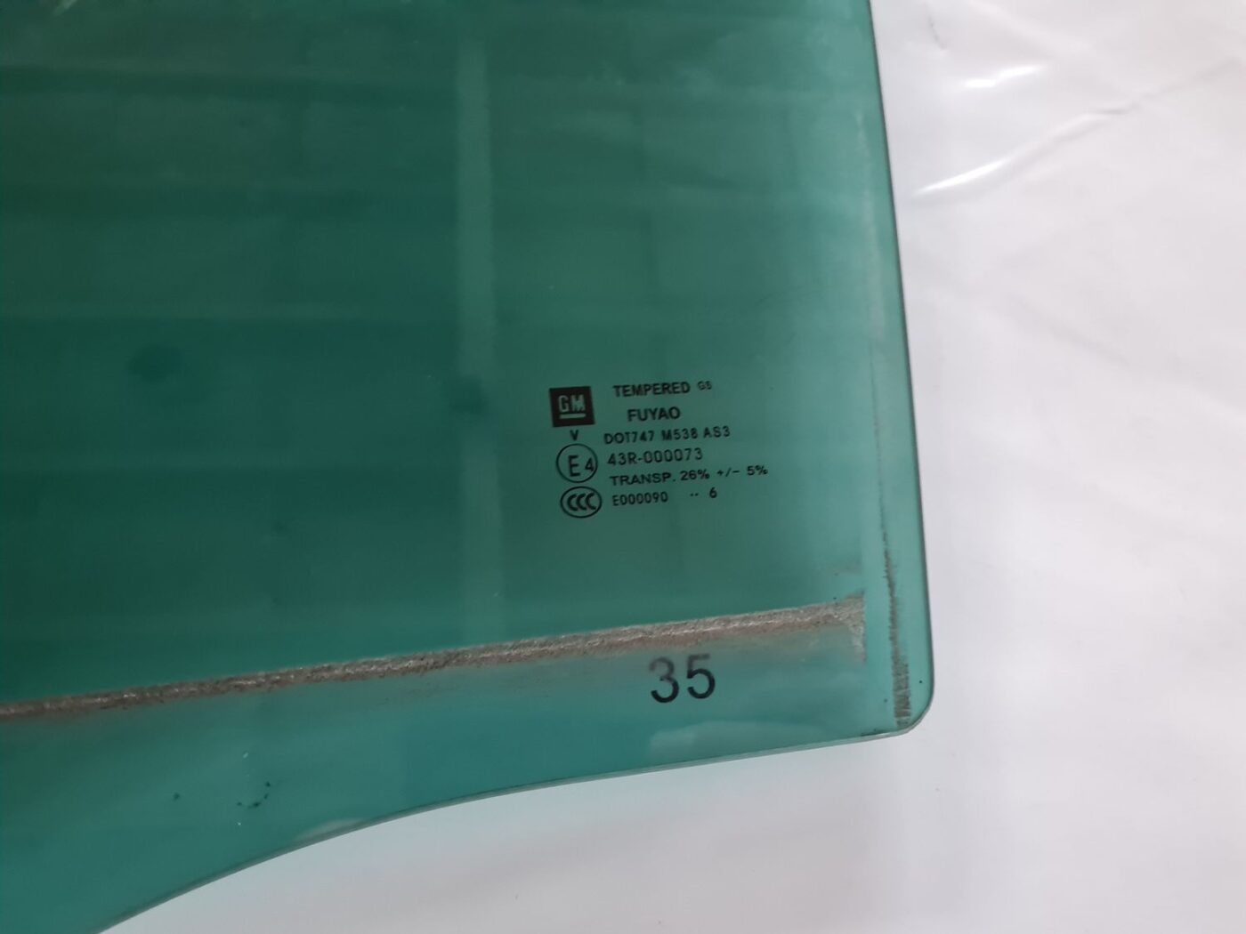 Aizmugurējo kreiso durvju stikls priekš OPEL INSIGNIA 2016 2 Aizmugurējo kreiso durvju stikls priekš OPEL INSIGNIA 2016