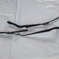 Vējstikla slotu turētāju komplekts priekš OPEL INSIGNIA 2016