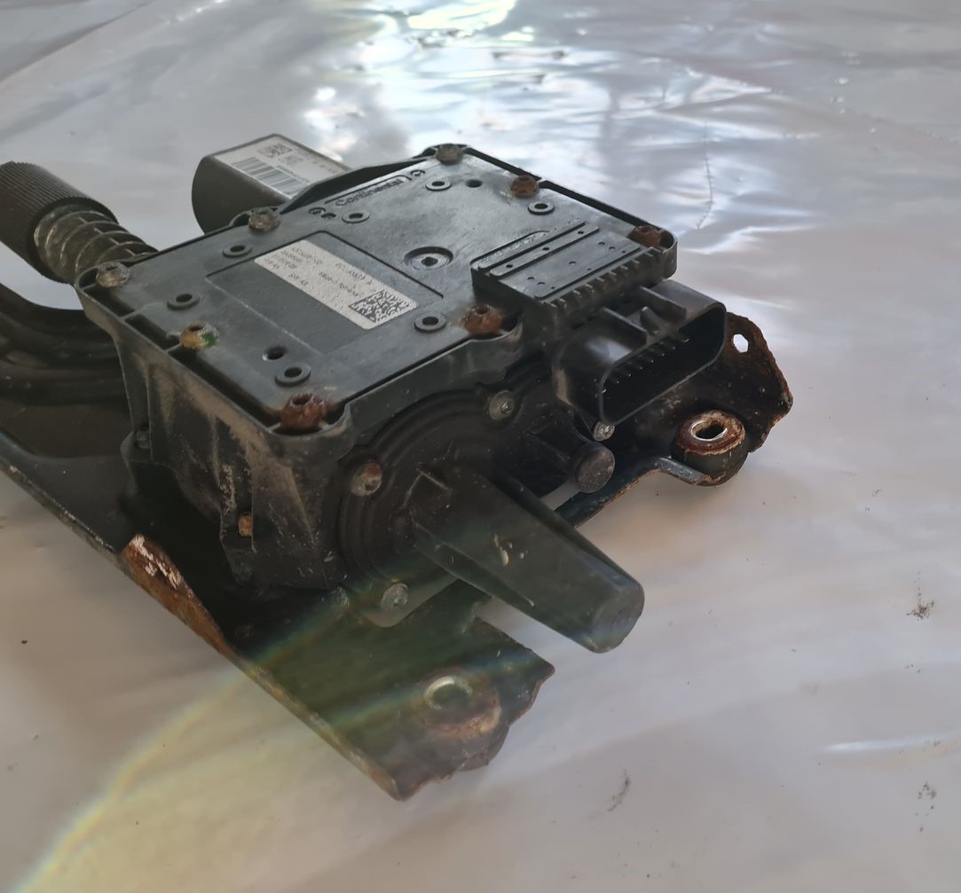 Stāvbremzes mehānisms priekš OPEL INSIGNIA 2016