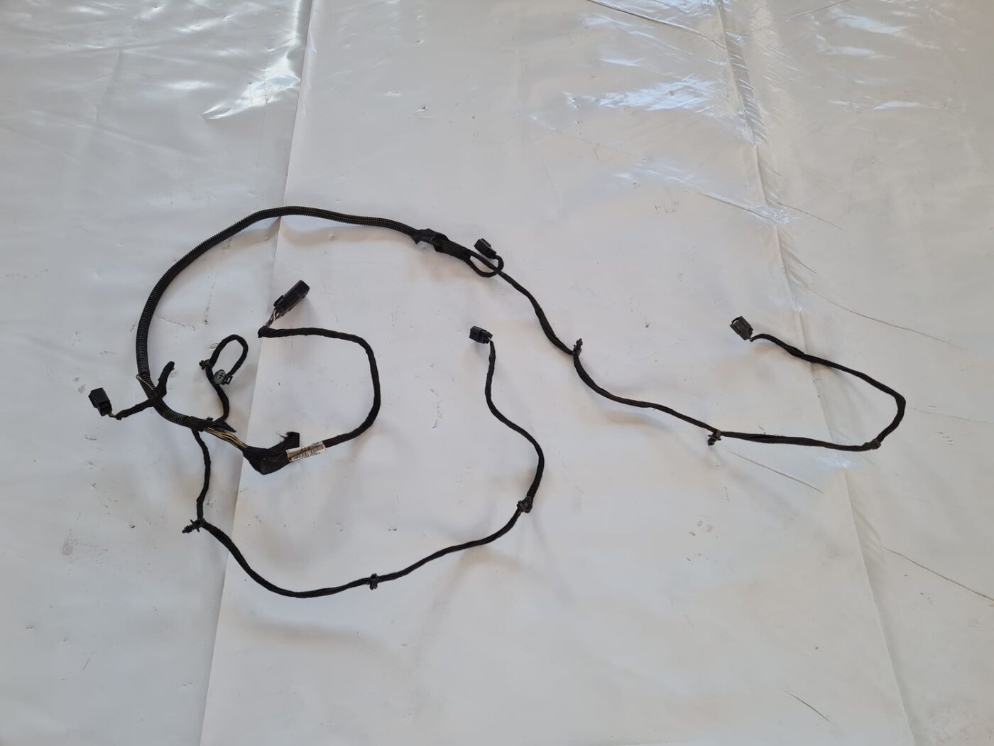 Pārkošanas devēju vads priekš OPEL INSIGNIA 2016 1 Pārkošanas devēju vads priekš OPEL INSIGNIA 2016