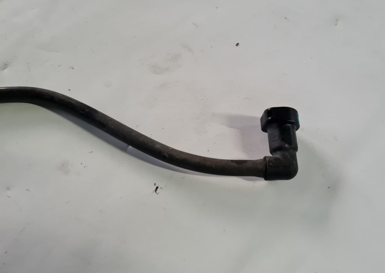 Degvielas caurule priekš OPEL INSIGNIA 2016 2 Degvielas caurule priekš OPEL INSIGNIA 2016