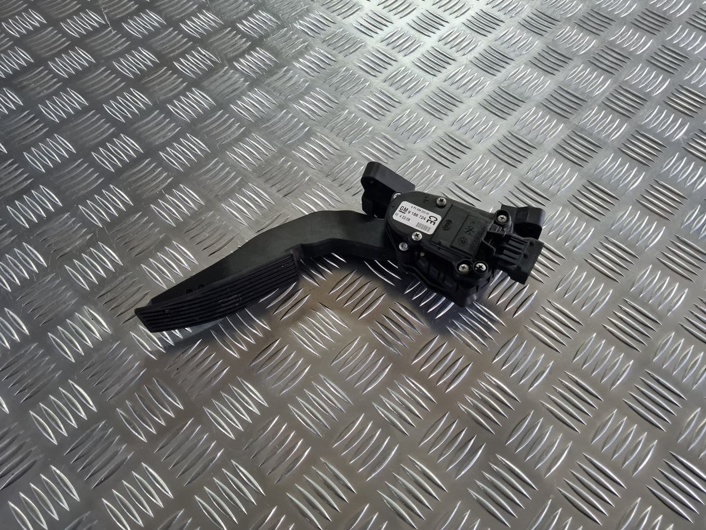 Gāzes pedālis priekš OPEL VECTRA C 2008 1 Gāzes pedālis priekš OPEL VECTRA C 2008