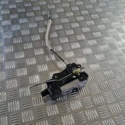 Priekšējo labo durvju slēdzene priekš OPEL VECTRA C 2008